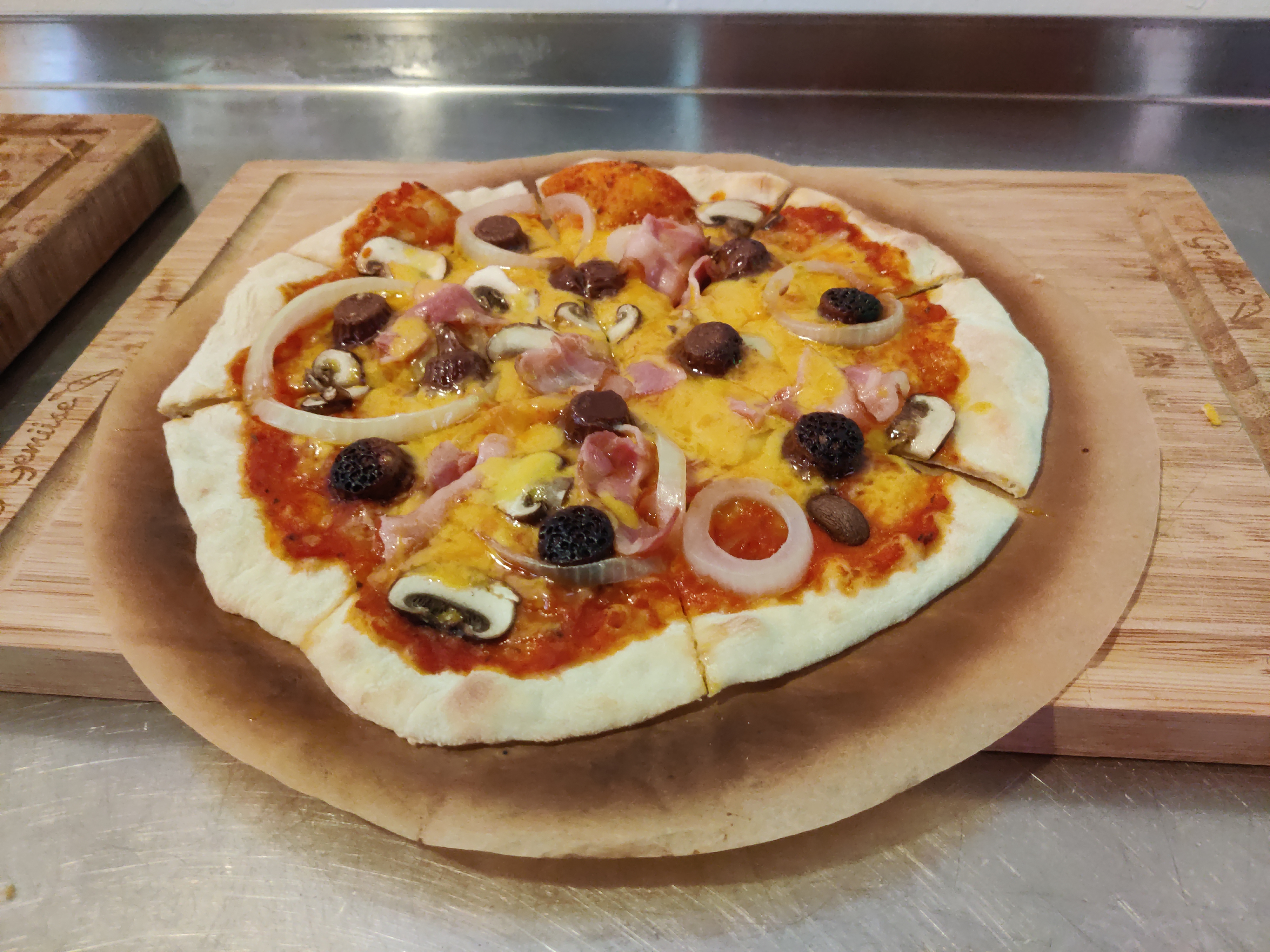 Pizza Erdnusstörtchen