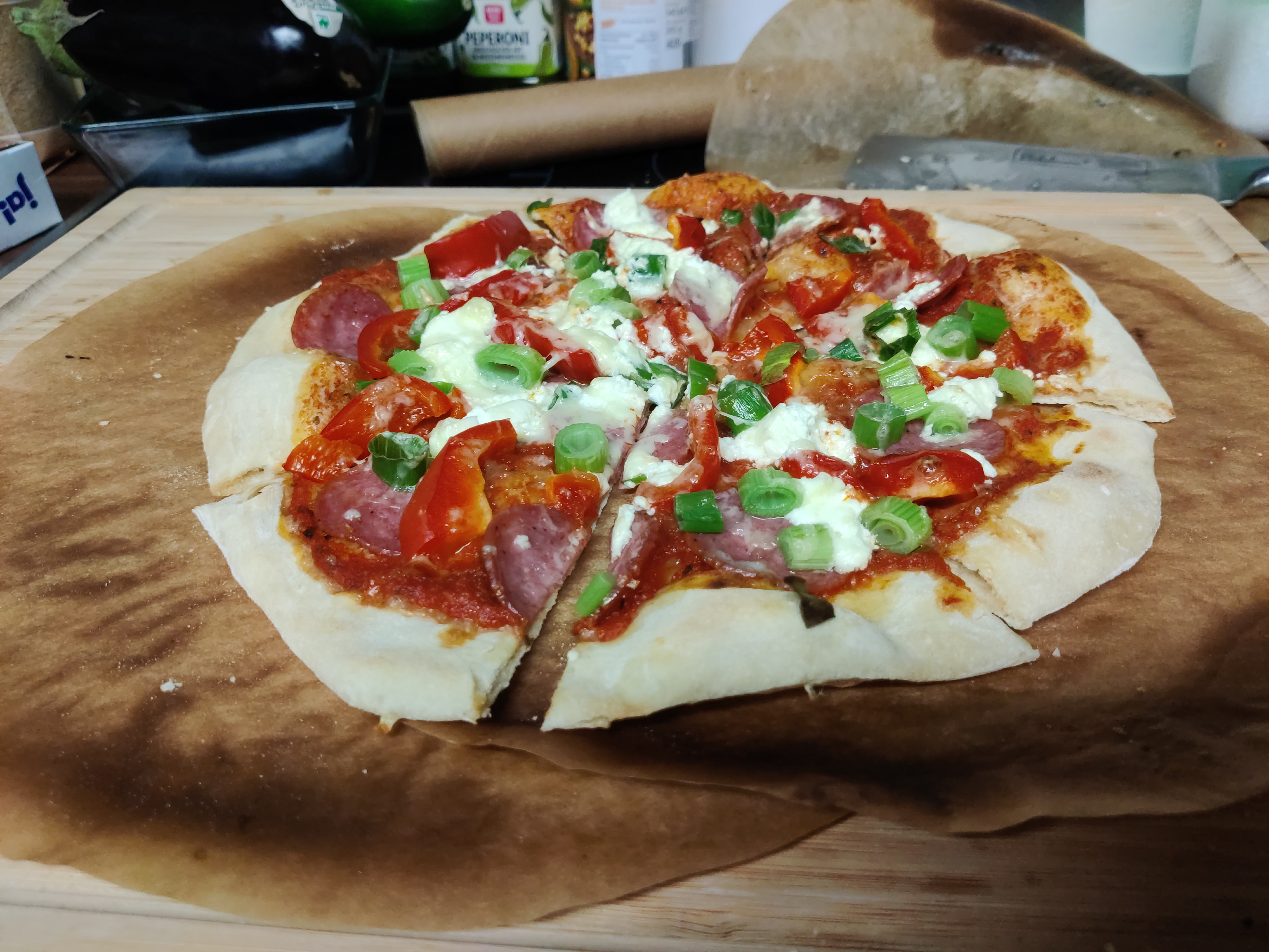 Pizza Frischkäse-Frühlingszwiebel