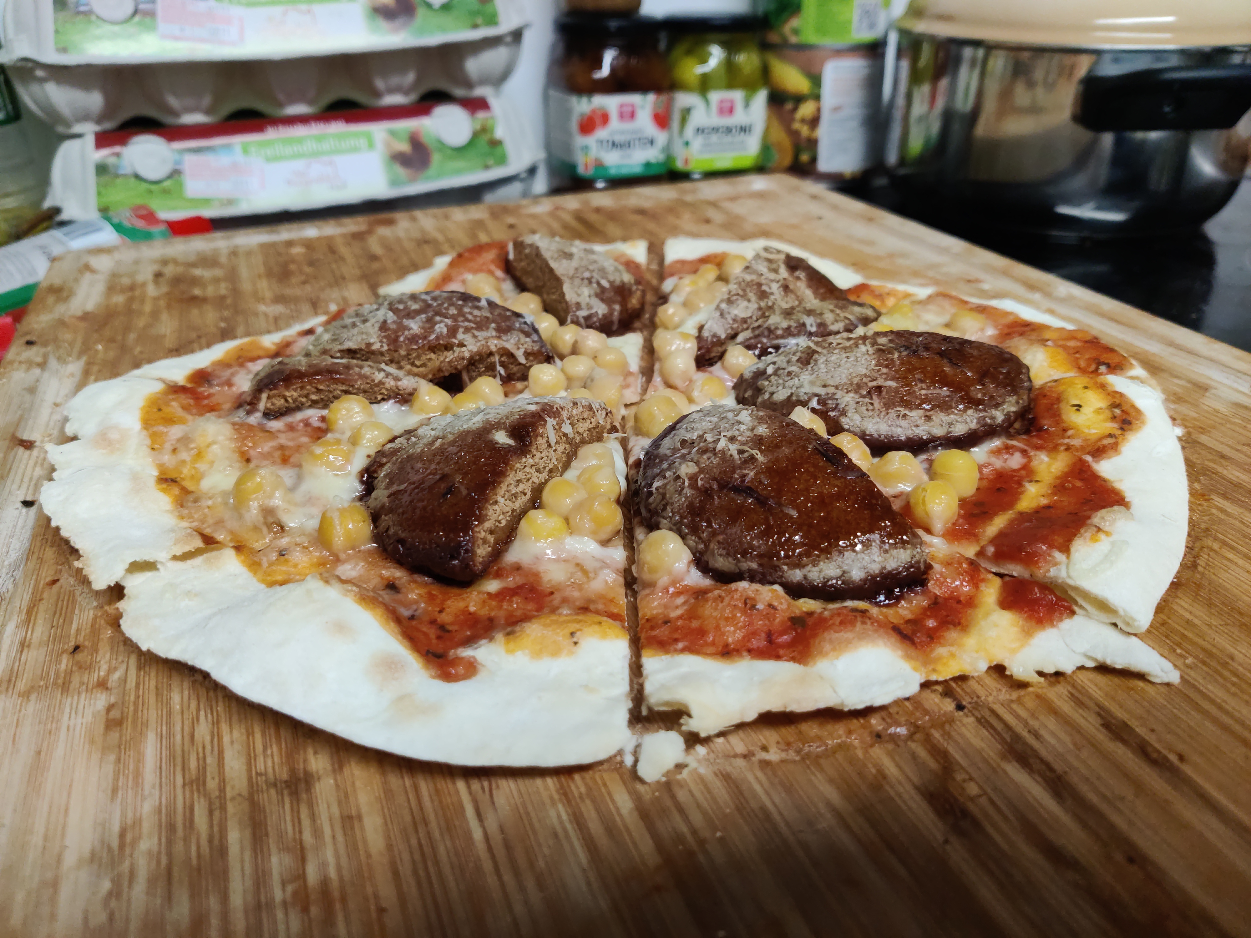 Pizza Lebkuchen-Kichererbsen