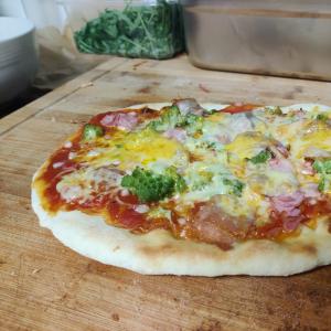 Pizza Romanesco