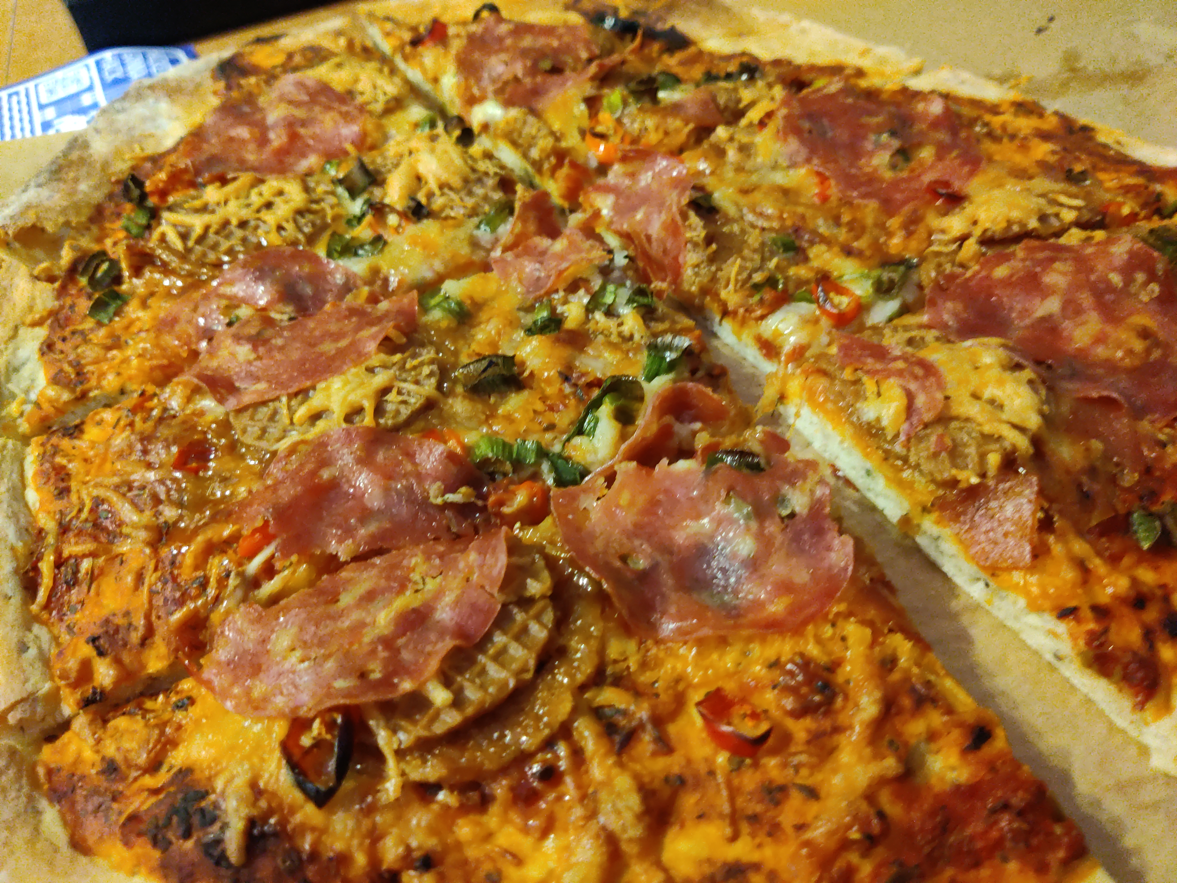 Pizza Stroopwafel-Chili-Frühlingszwiebel